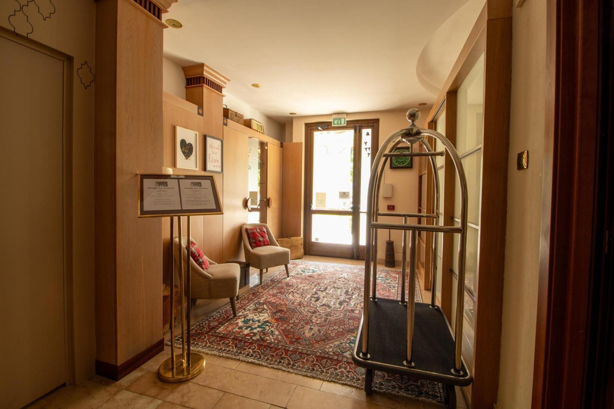 Paradise Hotel & Wellness Сент-Винсент Экстерьер фото